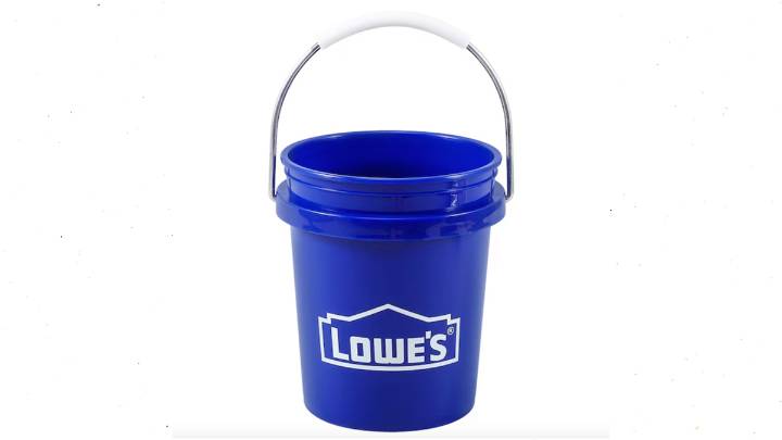 Lowe’s mini-buckets are TikTok’s latest obsession for $2 – NBC Connecticut