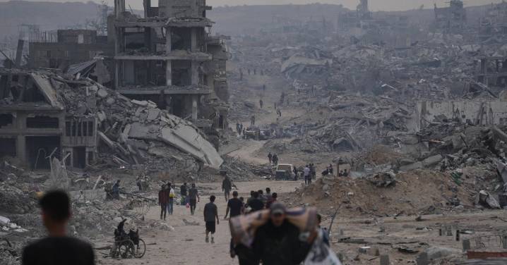 Palestinians Return to Ruins as Hostage Families Await Release