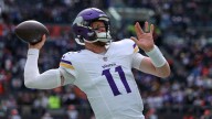 Vikings to stick with Carson Wentz as starting QB vs. Chargers