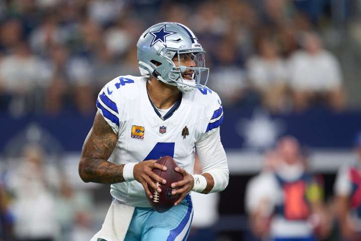 Watch Cowboys vs. Commanders NFL Week 7 today, free Streameast alternatives, start time, TV channel