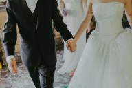Boda sangrienta: un accidente inesperado hizo que la pareja de novios terminara cubierta de sangre y las fotos lo comprueban