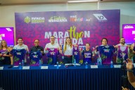 Cecilia Patrón presenta la playera, medalla y ruta del Marat’hon Mérida