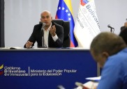 Ministerio de Educación comienza debate sobre el «impacto» de las tareas escolares