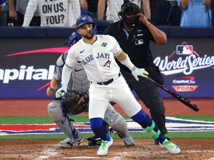 Blue Jays have no answer for Dodgers pitching in Game 2 loss