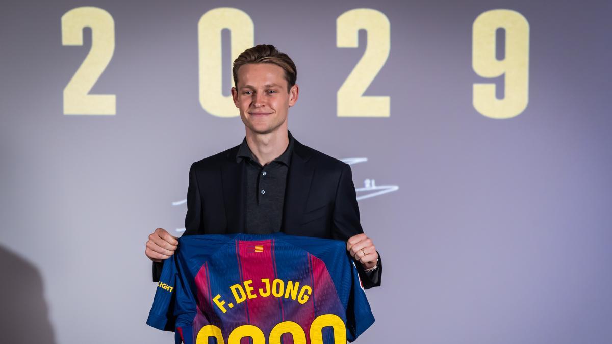 Todos los detalles de la renovación de De Jong: Las palabras de Laporta y su momento más emotivo