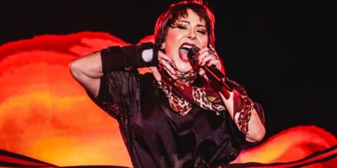 Ale Guzmán es operada de emergencia