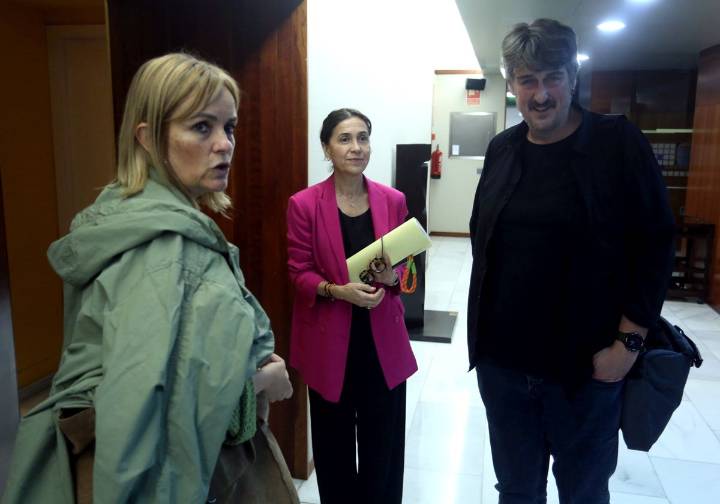 El PSOE asturiano se abre a buscar «puntos de encuentro» en materia fiscal con Tomé, quien pide subidas de impuestos