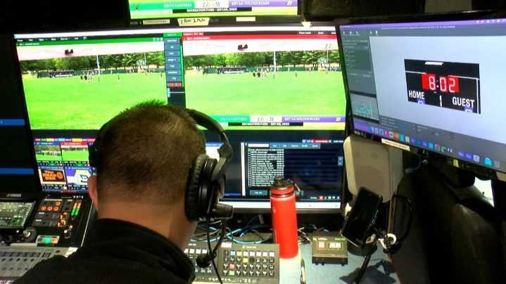 Bryan students find their voices through Golden Bears Sports Network