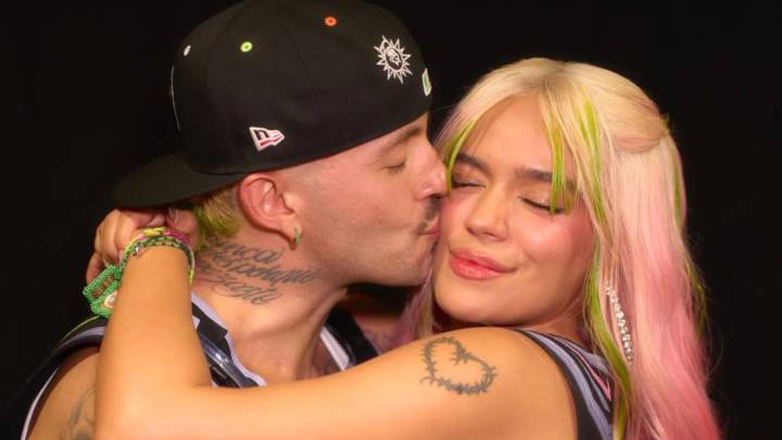 Relación pública de Karol G y Feid estremece redes con fotos románticas.