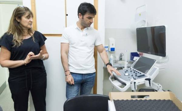 Torres entregó equipamiento médico en el Valle: «Nuestro compromiso es contar con más y mejores prestaciones»