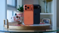 I tested the zoom cameras on the Pixel 10 Pro and iPhone 17 Pro, and Google should be worried