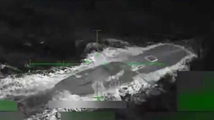 US airstrike destroyed 'drug-carrying submarine', says Trump 