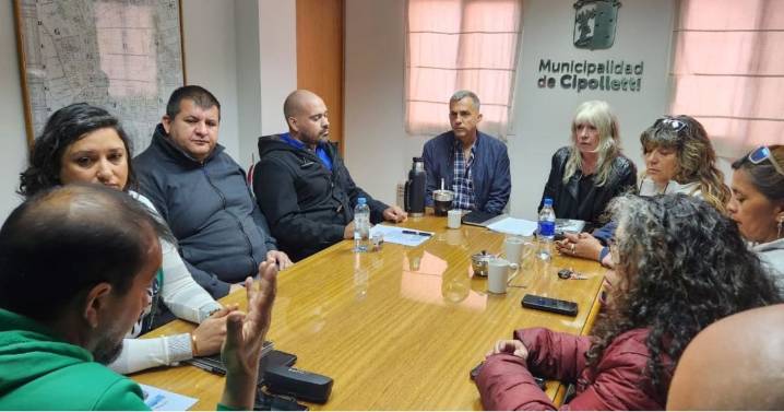 Paritarias en Cipolletti: el municipio cerró acuerdo con el respaldo parcial de los gremios