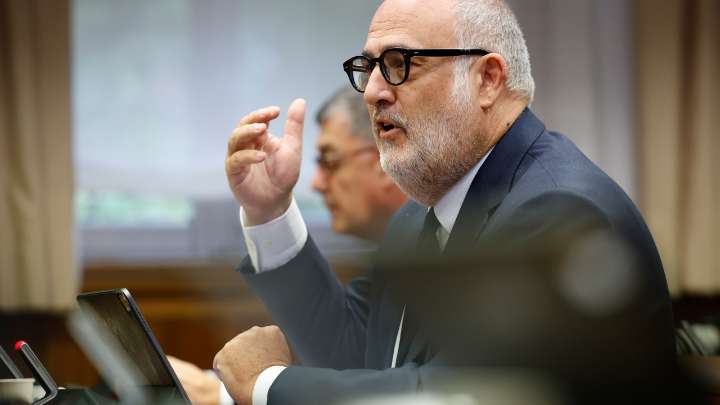 Junts convierte a Sánchez en "Houdini, maestro del escapismo" porque "la culpa nunca es suya"