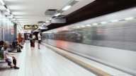 Dos adolescentes mueren al practicar el 'subway surfing', el reto viral de las redes sociales en trenes