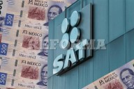 Cuestionan al SAT por exigir datos