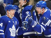 Rielly scores winner as Maple Leafs open NHL season with win | Grande Prairie Daily Herald Tribune