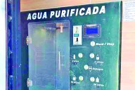Bajo la lupa empresas que venden agua potable a granel