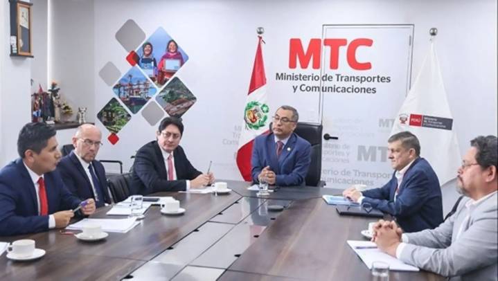 Atención: el 95% de empresas de transporte no acatará paro fijado para el 4 de noviembre