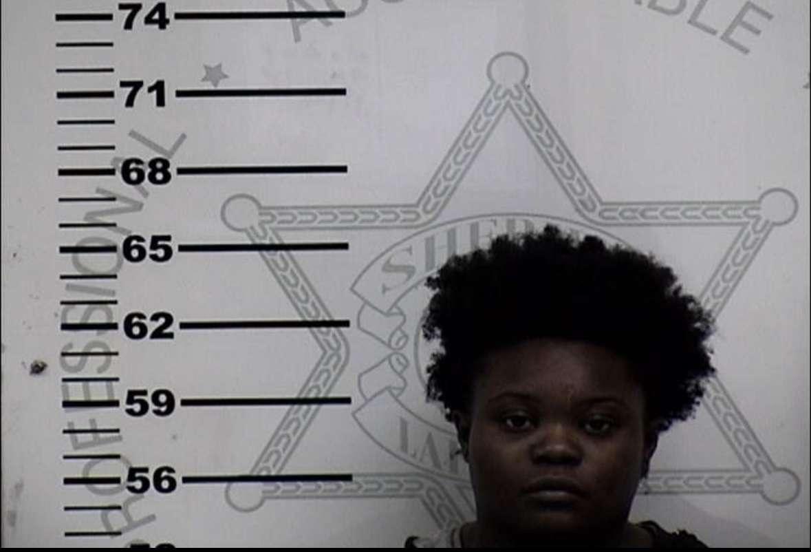 Oxford woman arrested after stabbing at apartment complex