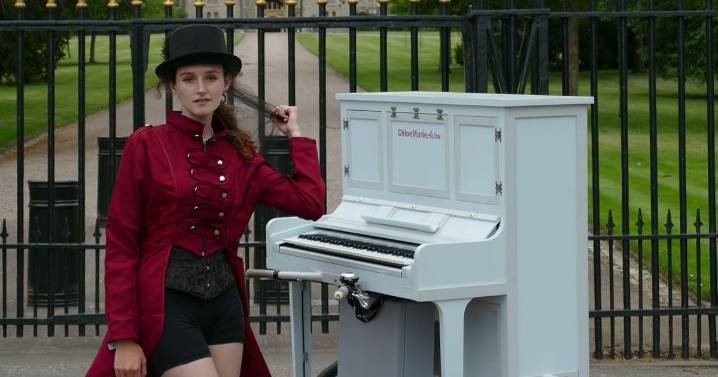 Piano Bike Girl 'might give up' after van theft