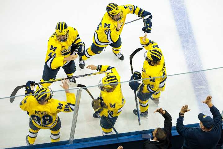 Photos: Michigan hockey shuts out Western Michigan 4