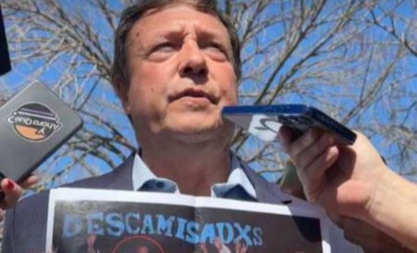 Weretilneck mostró fotos y acusó a la familia Soria de vínculos con el clan narco Montecino