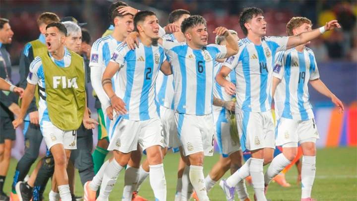 Los pibes siguen haciendo historia: Argentina venció a Colombia y jugará la final…