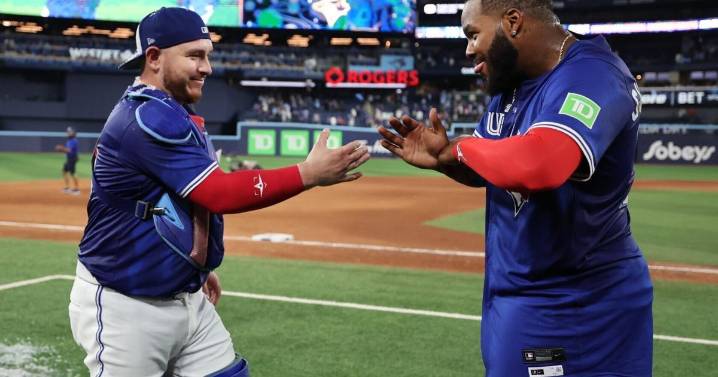 Five Jays named Gold Glove finalists