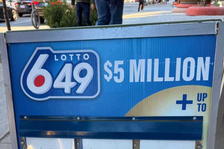 Canadians win millions in latest Lotto 6/49 lottery draw
