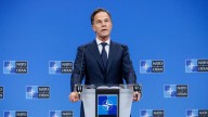 Rutte destaca la "unanimidad" de los aliados en el gasto de defensa y Robles pide "no sacar de contexto" las palabras de Trump