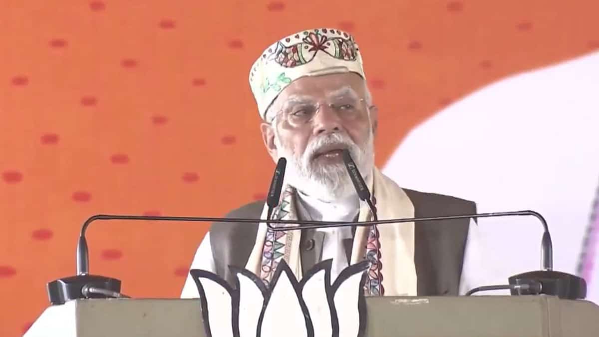 Bihar polls: Modi predicts record win, launches twin rallies