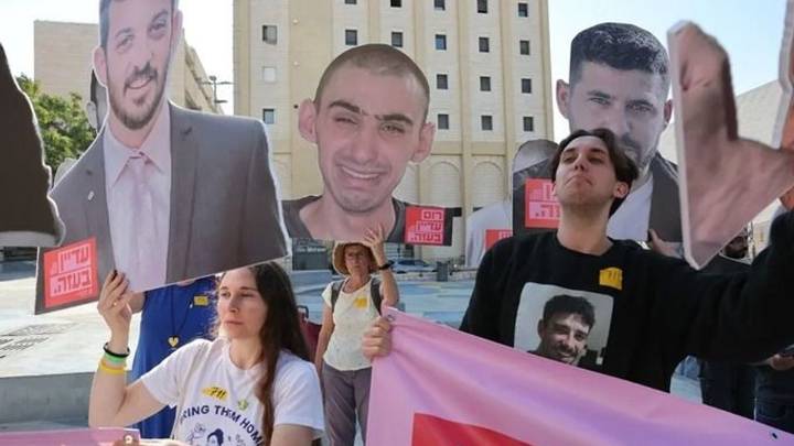 Familias de rehenes en Gaza piden no avanzar en la tregua si Hamás no devuelve sus cuerpos