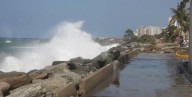 Anzoátegui: cierran playas por afectación de mar de fondo