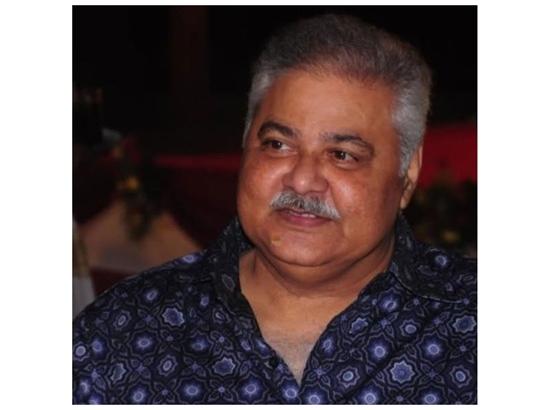 Jackie Shroff, Ratna Pathak Shah among industry stalwarts pay last respects to late actor Satish Shah Photo Source: ANI [ FULL VIEW ]