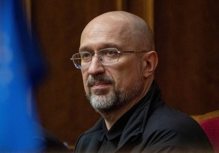 Ukraine needs up to $20b in U.S. weapons through NATO programme, defence minister says