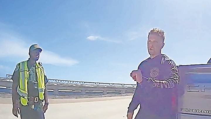 ICE agent caught on tape. Undocumented migrant workers die