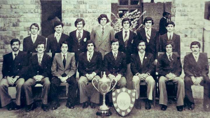 Shashi Tharoor remembers ad guru Piyush Pandey, shares rare college days photo