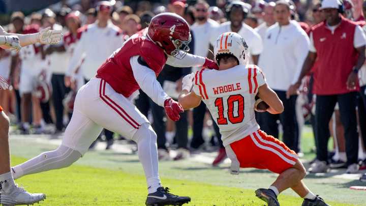 Kalen DeBoer shares Alabama football LB Qua Russaw injury update