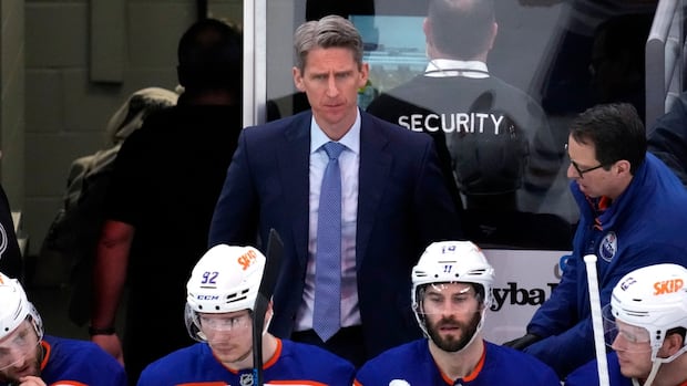 Edmonton Oilers extend coach Kris Knoblauch through the 2028