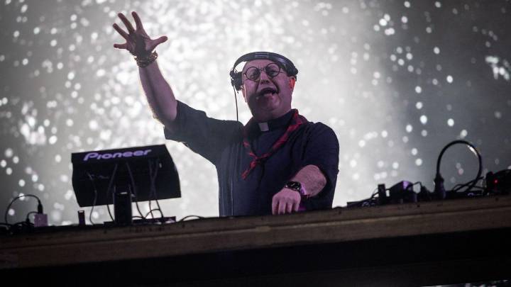 Los tres guiños 'musicales' del Padre Guilherme a Zaragoza