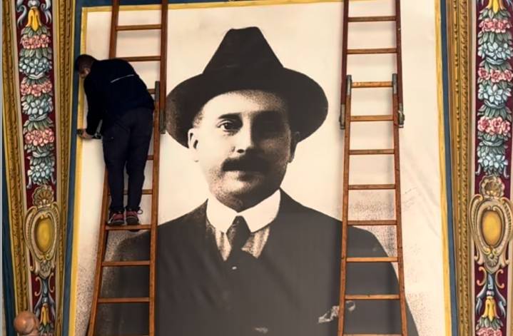 Vaticano instala imagen de José Gregorio Hernández en la Santa Sede previo a su canonización