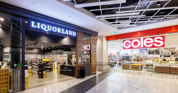 October long weekend 2025 trading hours: What's open and closed for the Labour Day and King's Birthday public holiday