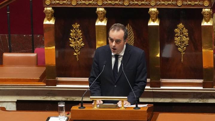 French prime minister will suspend a pension reform to avoid government collapse