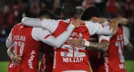 Le cerraron la puerta: Santa Fe rechazó la llegada de este entrenador por problemas del pasado