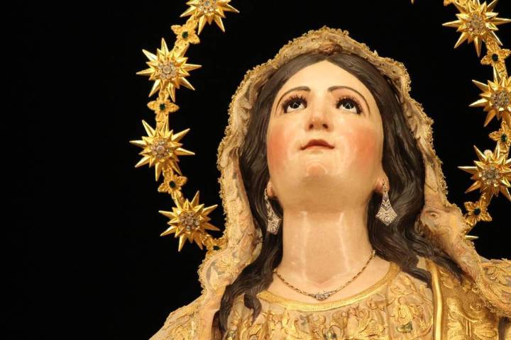 Cantillana culmina este sábado el LXXV aniversario del Dogma de la Asunción