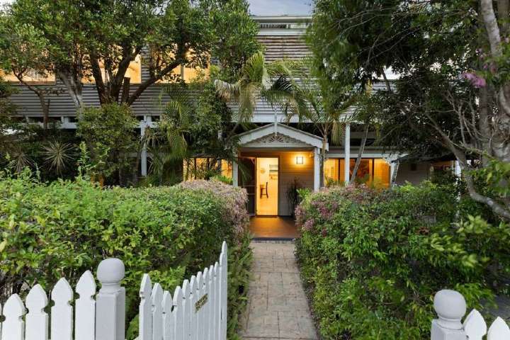 Aussie real estate titan's top regional suburb picks for 2026