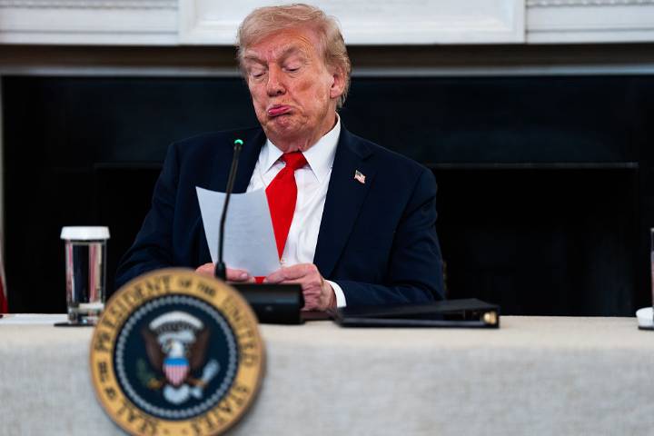 Trump announces new 100% China tariff, threatens to scrap Xi talks