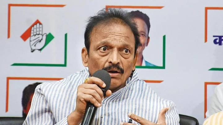Congress` Bhai Jagtap says party to go solo in BMC polls