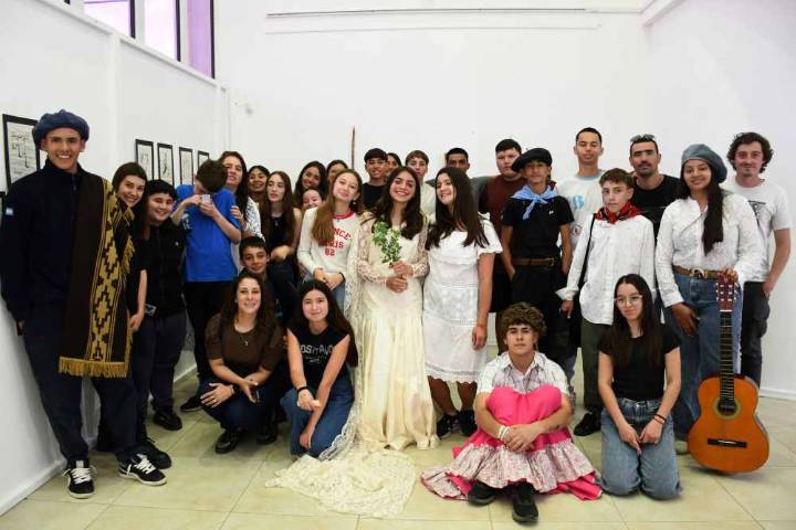 “El matasiete”: estudiantes de Villa Mirasol convirtieron la memoria popular en un libro de cuentos